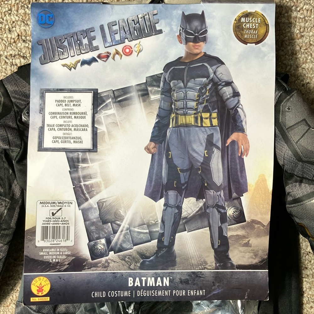 Batman muscle costume sz M 8-10